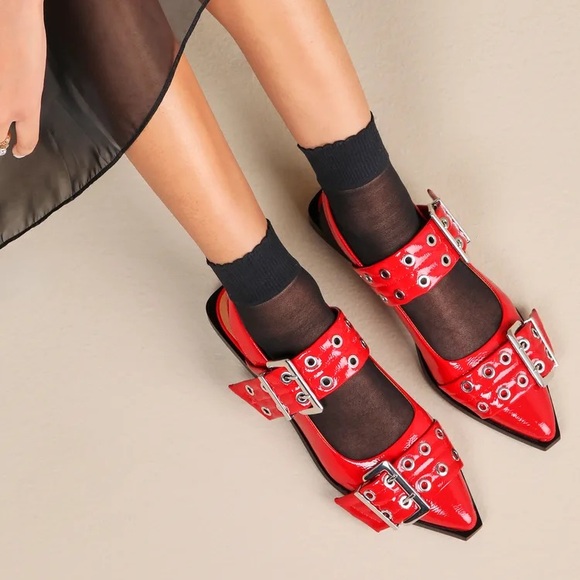 Steve Madden Graya Red Patent Studded Buckle Slingback Flats US 10 - Picture 1 of 15